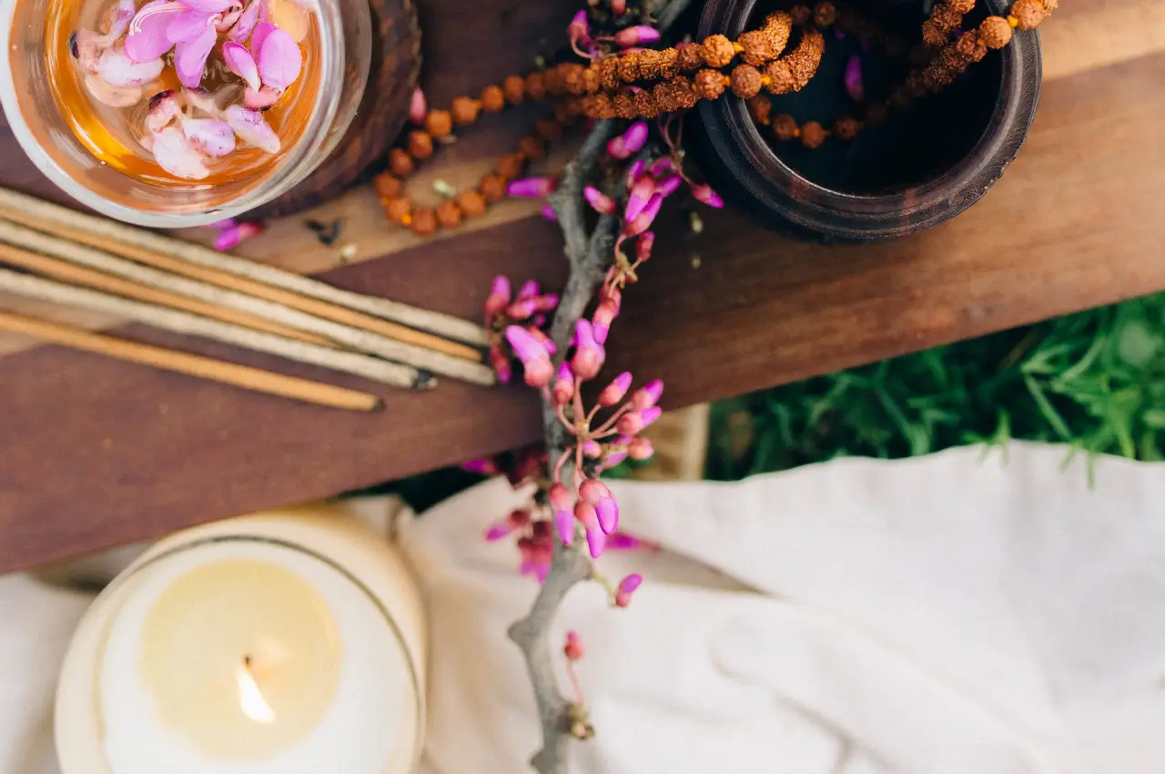 Essential Oils and Diffusers: Elevate Your Well-Being