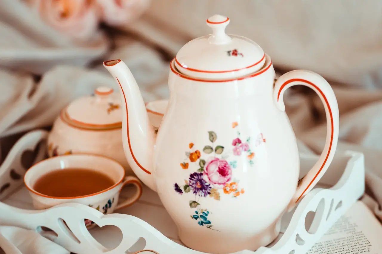 Tea Shopping Haven: Your Online Cup Connection