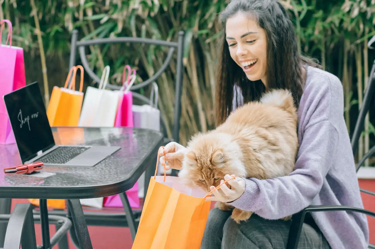Pet Lovers Paradise: Shopping for Your Furry Friends