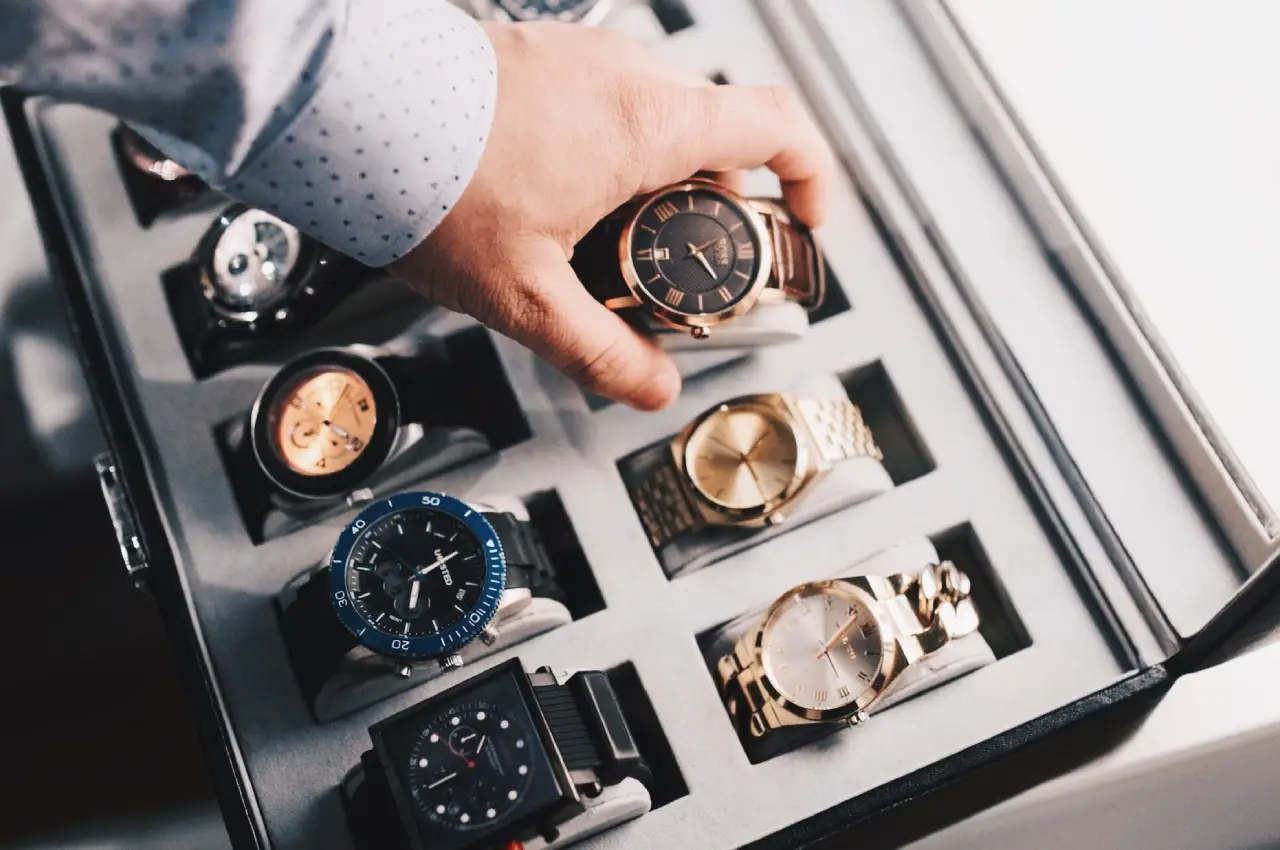 Online Watch Shopping: Horology in the Digital Age